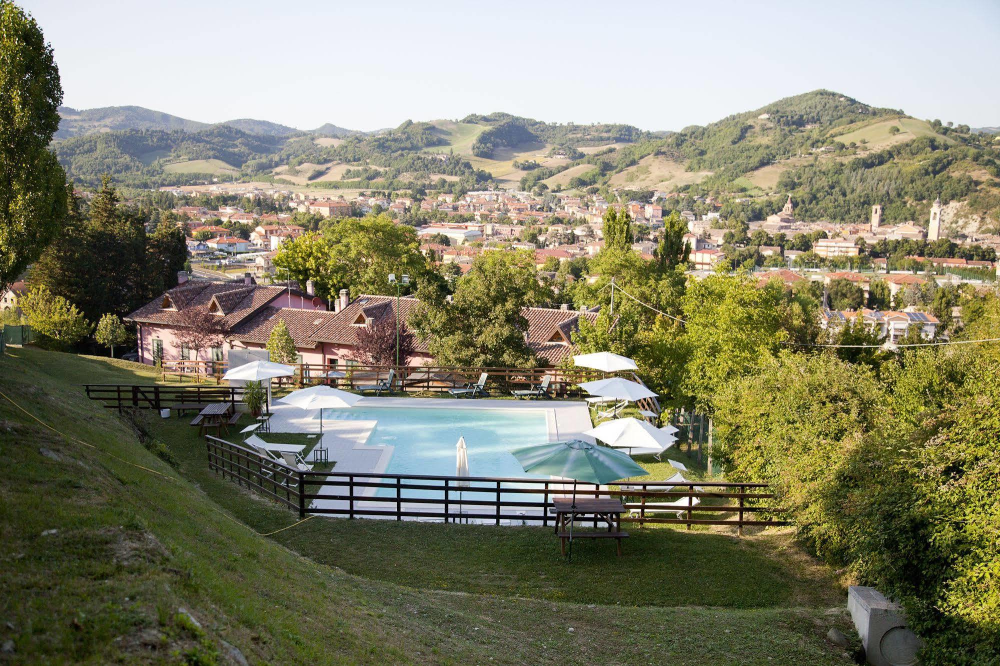 Country House Angelo Blu Urbania Exterior foto